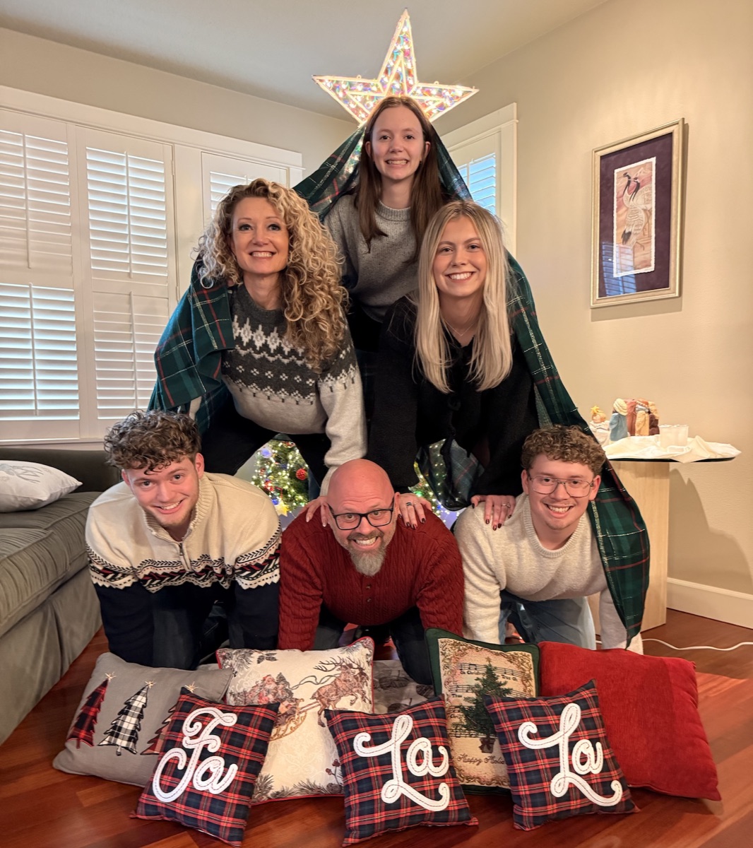 Merry Mayhem — Submission